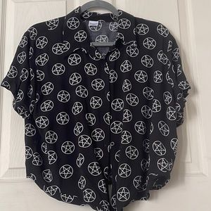 Pentagram Print Button-up